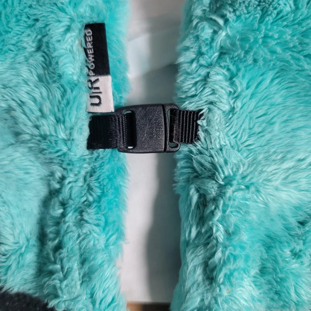The North Face Gloves Girls Medium Teal‎ Fuzzy UR Powered Touchscreen Winter